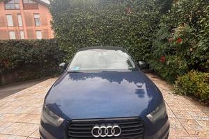 Audi A1 5 porte S-line 1.6TDI neopatentati
