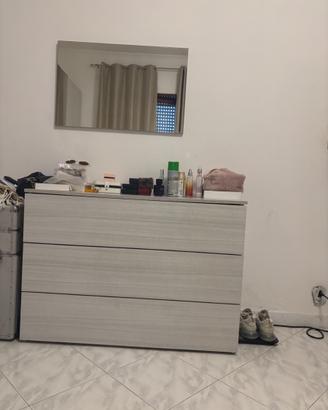 Comò più specchio
