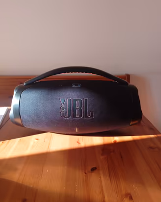 JBL boombox 3