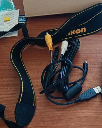 Kit Nikon D3300 + zoom 18-55