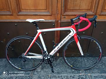 bicicletta da corsa carbonio orbea onix