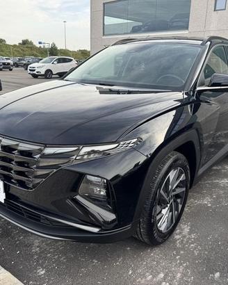 Hyundai Tucson 1.6 CRDi 2wd 115cv Xline - Aut...