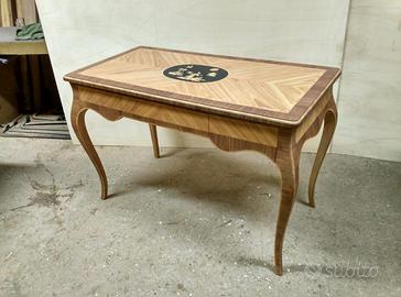 Scrittoio stile antico