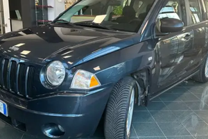 jeep compass benzina