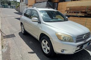 Toyota rav 4  - 2.2 turbo diesel 