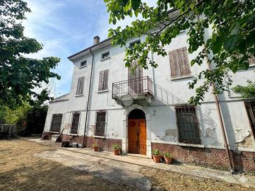 VILLA SINGOLA A GOITO