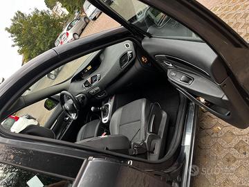 Renault scenic 2011