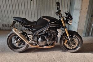 Triumph speed triple 1050 2005 