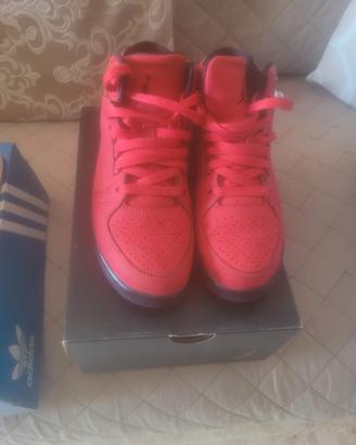 Sneakers air Jordan Total Red con scatola ori