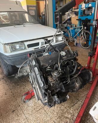 Motore e cambio Fiat Fiorino 1.7 TD