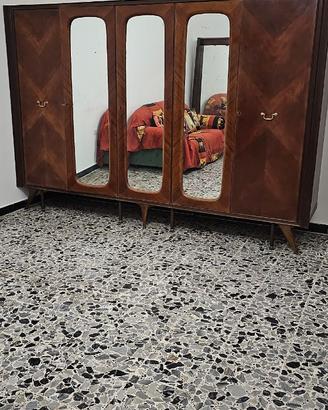 Armadio camera da letto vintage