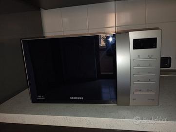 Micronde Samsung GW76VT