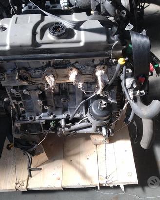 Motore Peugeot Citroen HFX 2007 benzina