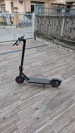 monopattino elettrico