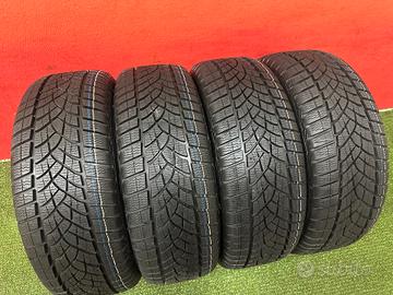 235 50 19 Gomme Inverna Audi Q3 GoodYear 235 50R19
