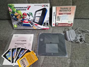 Nintendo 2DS con scatola e gioco