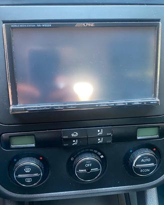 Radio monitor Alpine