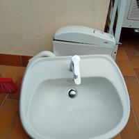 lavabo più miscelatore e vaschetta 