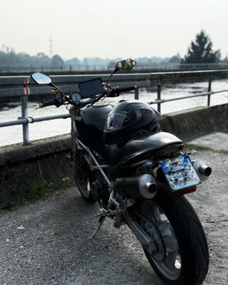Ducati Monster Dark 600 - ‘99