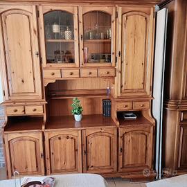 Credenza in pino di Svezia 