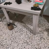 Tavolo da cucina con 4 sedie