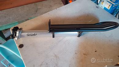 Portapacchi bicicletta leggero da canotto