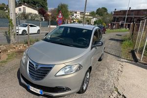 Lancia Ypsilon 1.2 69 CV 5 porte GPL Ecochic Gold