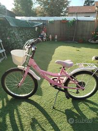 bicicletta bambina rosa con cambio Shimano 