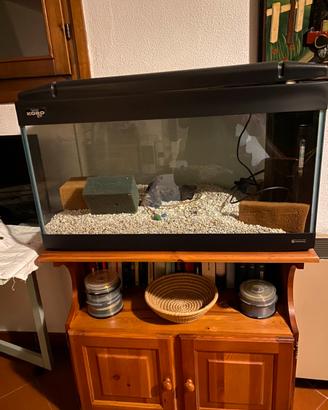 Acquario modello KORO 83