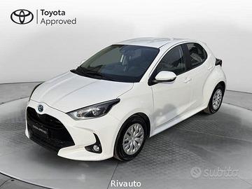 Toyota Yaris 1.5 Hybrid 5 porte Active