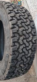 Pneumatici 4x4 per suv off-road  205 70 r15