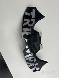 Ala sotto faro Triumph speed/street