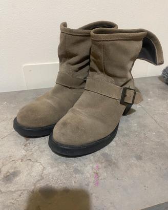 stivaletto in pelle n.38