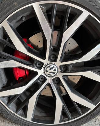 Set 4 cerchi in lega originali VW 19” GOLF