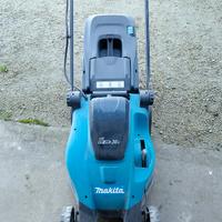 TAGLIAERBA A BATTERIA