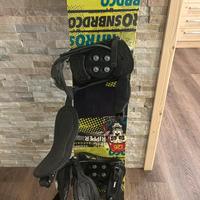 Snowboard casco e scarponi