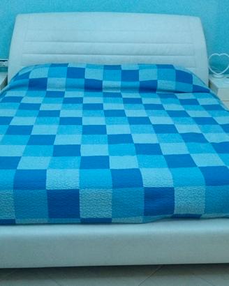 Letto matrimoniale con materasso