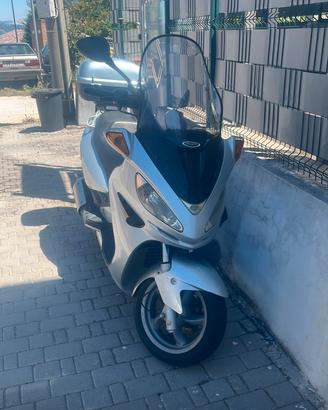 Malaguti madison 200