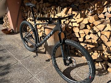 Scott Scale 940 con upgrade taglia XL
