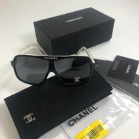 Occhiali da sole CHANEL con montatura grande