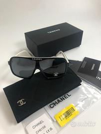 Occhiali da sole CHANEL con montatura grande