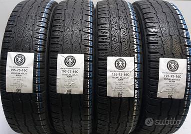4 GOMME 195 75 16C MICHELIN A61296