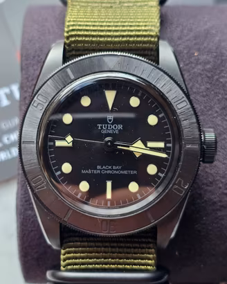 Tudor Black Bay Ceramic  ref. 79210CNU 