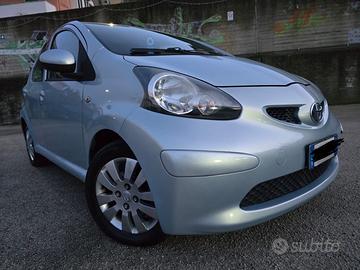Toyota Aygo 1.0 12V VVT-i 5 porte anno 2008