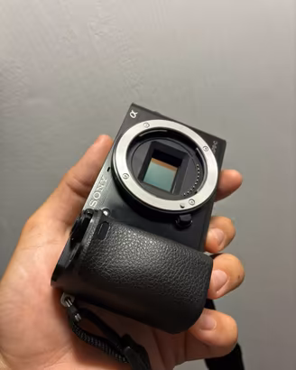 SONY A6000 BODY