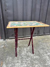 Tavolino antico velluto e vassoio dipinto a mano