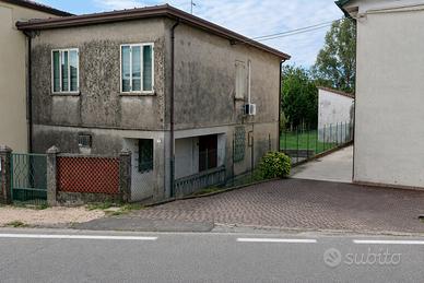 Casa accostata indipendente