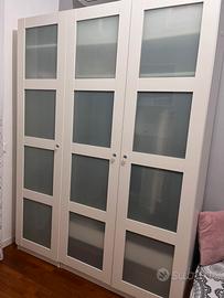 Armadi ikea pax