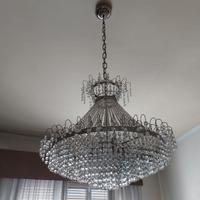 2 lampadari e 4 applique con pendenti di cristallo