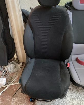 tappezzeria lancia y 5 porte 